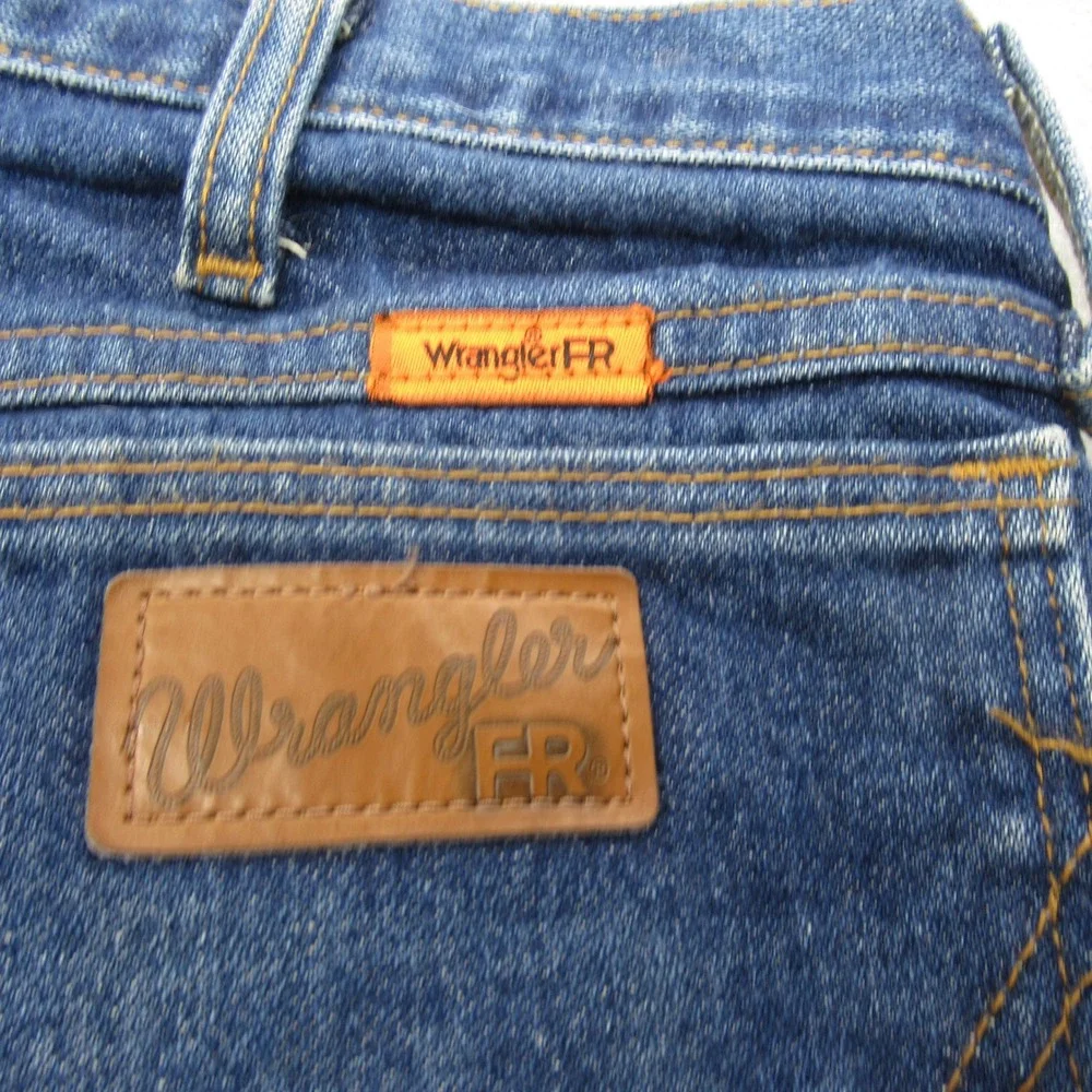 Wrangler FR Jeans Mens 32x37 Dark Wash Denim Flame Resistant Relaxed Fit Bootcut